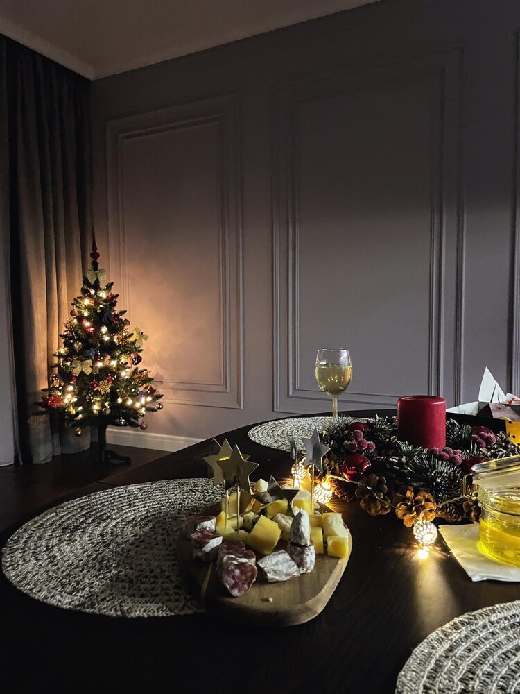 Minimalist Candlelight and Ambient Lighting